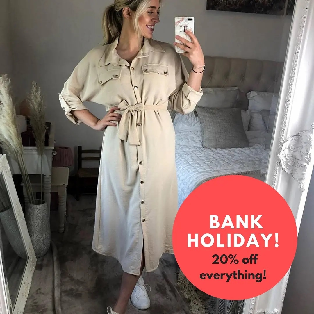 Happy bank holiday! 🎉
Here's 20% off everything to celebrate! Just add BANKHOLIDAY in the coupon code box when you checkout!
Have a lovely day!
BB xx💕
#bankholiday #bankholidayweekend #treatyourself #boutiquesale #boutiqueclothing #womansclothing #shopindependentuk #shoplocal #supportsmallbusiness #💗