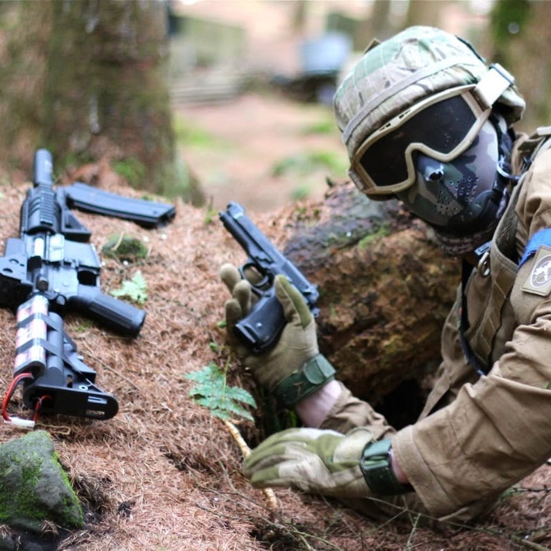 Join the Game / Se parte de uno de los deportes tácticos más impresionantes, escoge tu loadout y se parte de partidas llenas de adrenalina.
Jugamos todas las semanas, DM para más información y alquiler de equipo.