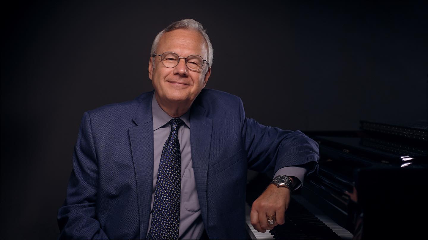 During the last six weeks, we had the pleasure of working closely with the @pyomusic on producing the Summer Broadcast series showcasing their wonderful students. These presentations are culminating in the Digital Showcase hosted by @kevingordon233 which will broadcast tonight and 7 pm and include performances by all the ensembles of the PYO Music Institute. #rectoday #videoproduction #classicalmusic #orchestra #musicvideo