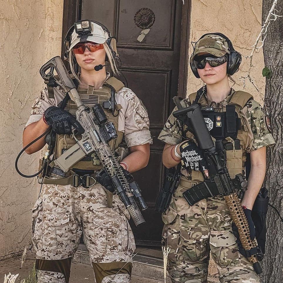 Ellas también juegan.
Join the Game / Se parte de uno de los deportes tácticos más impresionantes, escoge tu loadout y se parte de partidas llenas de adrenalina.
Jugamos todas las semanas, DM para más información y alquiler de equipo.
.
.
.
⬇️SPONSORS⬇️
@greenlab_ecuador
@grekov.tactical
➖➖➖➖➖➖➖➖➖
⬇️⬇️⬇️⬇️⬇️⬇️⬇️⬇️⬇️
_________
⬇️_TEAM_CAP⬇️
@infantevic
@zaickofreack
@go2airsoft
@johncastilloc
@mc.yegor_customs
@alex_airsoft_p02
@pabloaguilar012
@rasputin1981
@felipemoncayo
@psalinas89
@beluca20
@olmedoalejandro
@pancho_riera83
@celi_david
@juanc_landeta
@jfnankervis
@alex_barzallo92
@mateo_garcia94
@alvaroito1
@pabloaguilar012
@mc.yegor_customs
@comandoairsoft
@grekov.tactical
@abel_vacas
@gregoriovacas
@elyotero
@go2airsoft
@elismaelito27
@leomendoza9219
.
.
.
.
⬇️FOLLOW⬇️
@willy_airsoft
@bear_ecat
@jbtacticalstore
@ufprogear
@lacuevadeltactical2.0
@airsoftproleague
@airsoft_locos
@airsoft.warriors
@comandoairsoft
@kwa_airsoft
.
.
.
.
#airsoftecuador #airsoftnation #airsoftgun #milsim #airsoftworld #airsoftinternational #airsofter #polarstars #airsoftworldwide #pewpew #airsoftobsessed #airsoftphotography #airsoftbrasil #airsoftteam #kwaairsoft #military #airsoftplayer #airsoftcommunity #airsoftgame #punisherscap #airsoftwar #airsoftlove #guns #airsofting #multicam #airsofterphoto #glock #airsoftguns #comandoairsoftpichincha