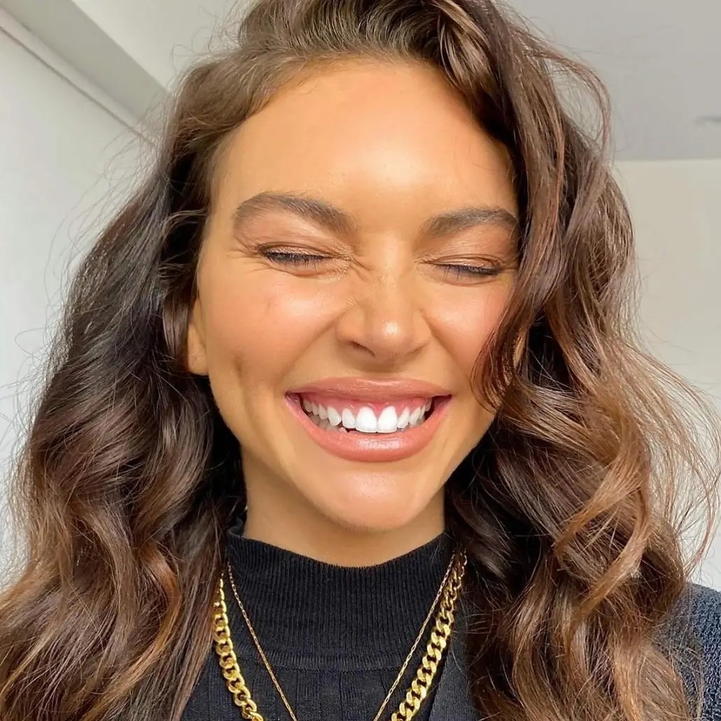 VI ❤ NÖJDA KUNDER 
Klinik Tandblekning 
ERBJUDANDE 1490 KR (Ordinarie pris 4900 kr)
ONLINE TIDSBOKNING
www.DentalClinicSweden.com 🔺️ BOKA FÖR 2 PERSONER & FÅ YTTLIGARE 200 KR RABATT!
 #tandblekningstockholm #TandblekningStockholm #KlinikTandblekning #TandblekningGöteborg #TandblekningUppsala #TandblekningUtbildning #TandblekningsUtbildning