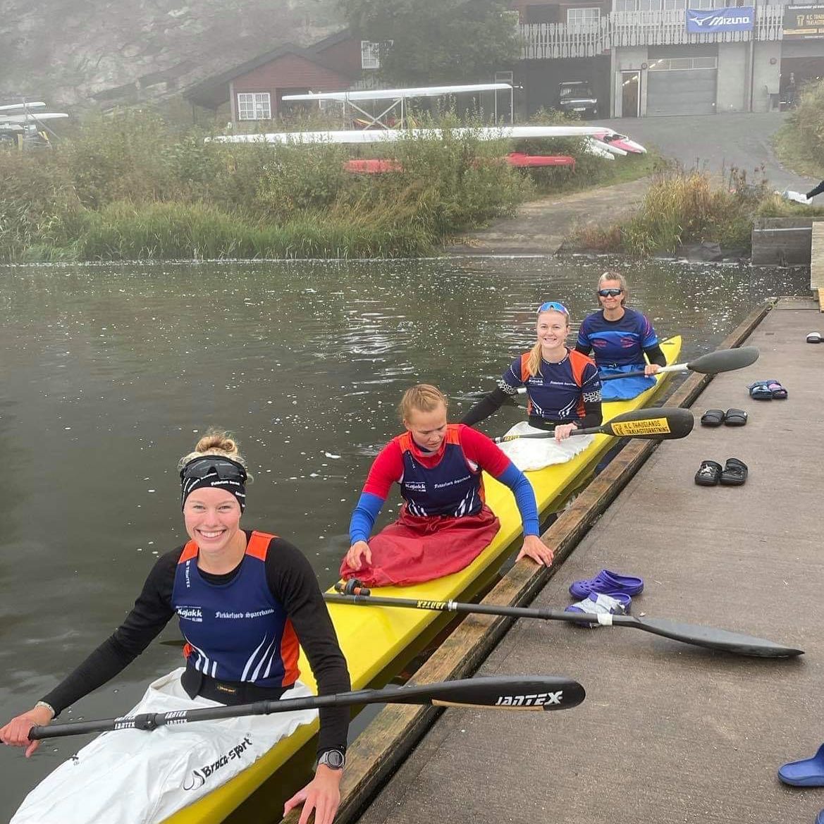 Gratulerer med 2xNM-sølv til denne flotte gjengen i K4. @celine.helleren, @camillarozanski , @kristiane.s.olsen og Tone Rasmussen