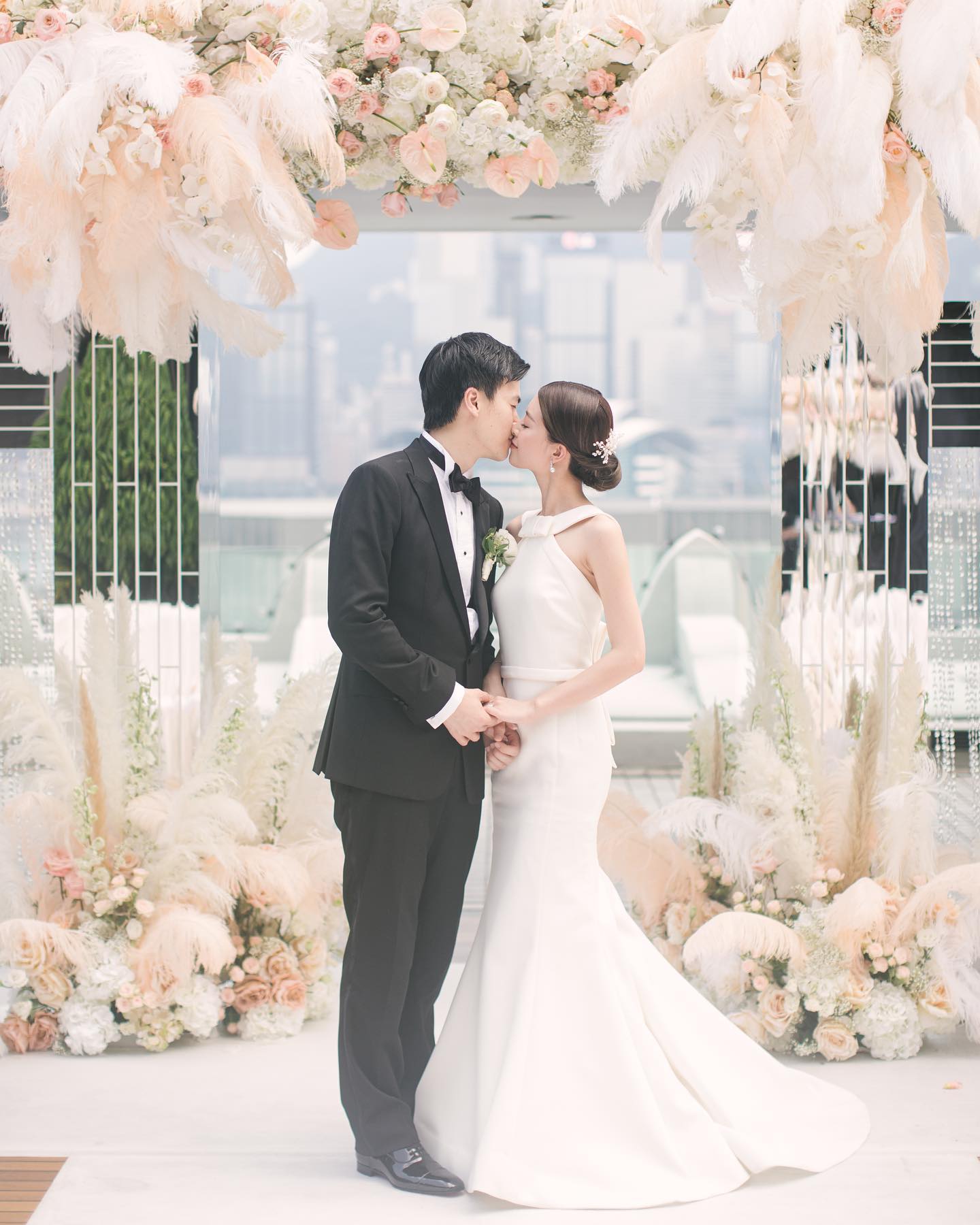 Love is bliss when itโs sealed with a kiss! Weโre taking a trip down memory lane to reminisce on this beautiful day in Hong Kongโฆ๐ฅ๐ธ๐#JanisCarls
.
.
.
Couple: Janice & Carl
Bride: @janiceman @janice_man
Logistics & Wedding Planning: @marriagemaestros @maestroatlarge
Wedding Coordination: @weddingmaestros
Makeup Artist: @vinciwink
Hair Stylist: @matt_chiu
Floral & Decor Design: @jamboreedesign
Wedding Cake: @pandora_cake_shop Photography: @belleandolive
Venue: @peninsulahongkong
Jewellery: @tiffanyandco
Wedding gown: @designerbridalroom_hk
#weddingmoments #throwbackwedding #sealedwithakiss #weddingkiss #weddingceremony #weddinghongkong #hongkongwedding #brideandgroom #blushpinkweddingdecoration #bespokeweddingdesign #stylishwedding #weddingstyle #bridalhair #weddingplannerhk #hongkongweddingplanner #weddingday #tbt #peninsulawedding #venue #penunsulahongkong #stylishwedding #floralbackdrop #weddinginspiration #mmcouple #mmwedding #maestroatlarge #marriagemaestros