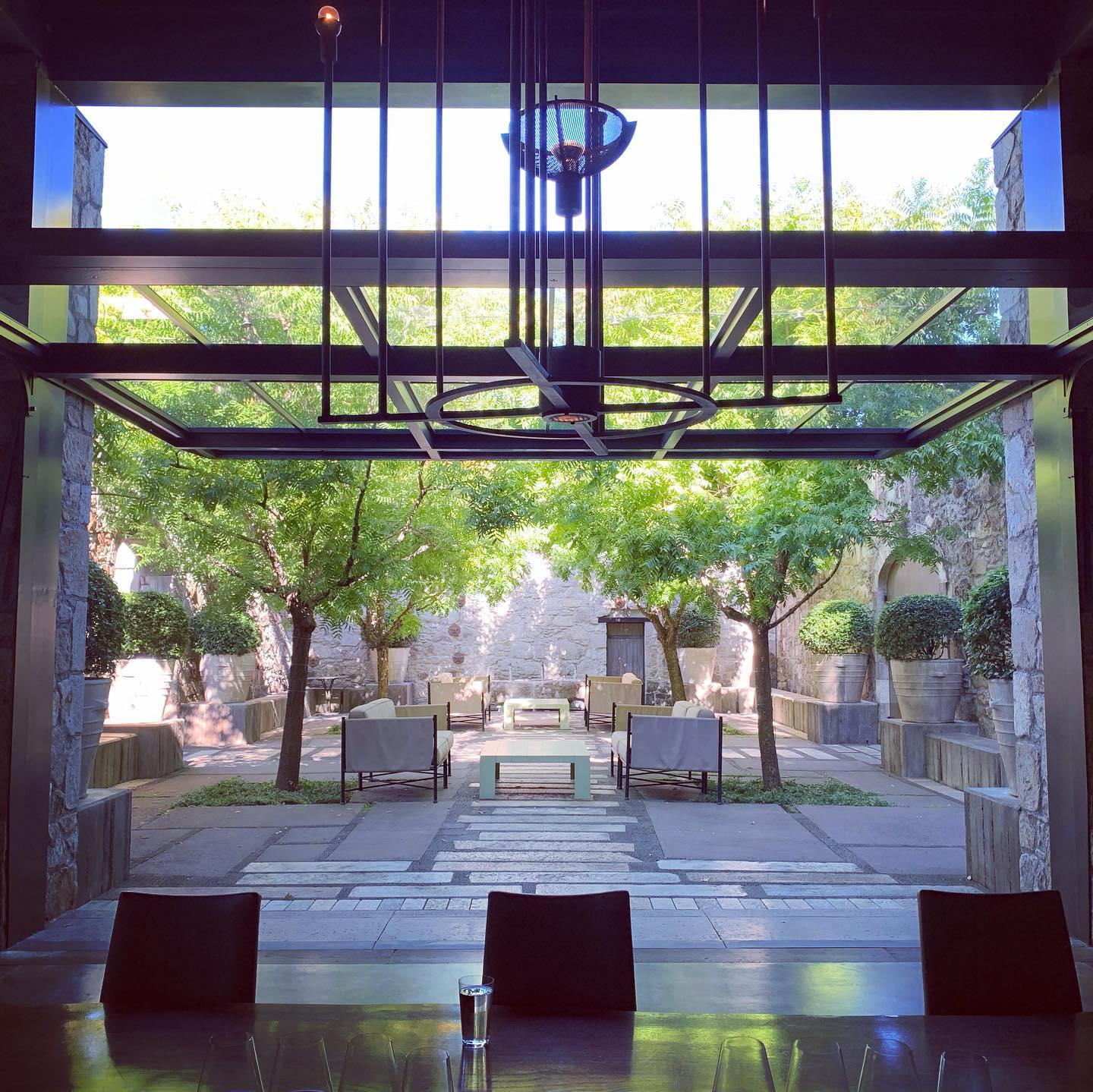 Architectural inspiration around every turn…
#napavalley #danaestates