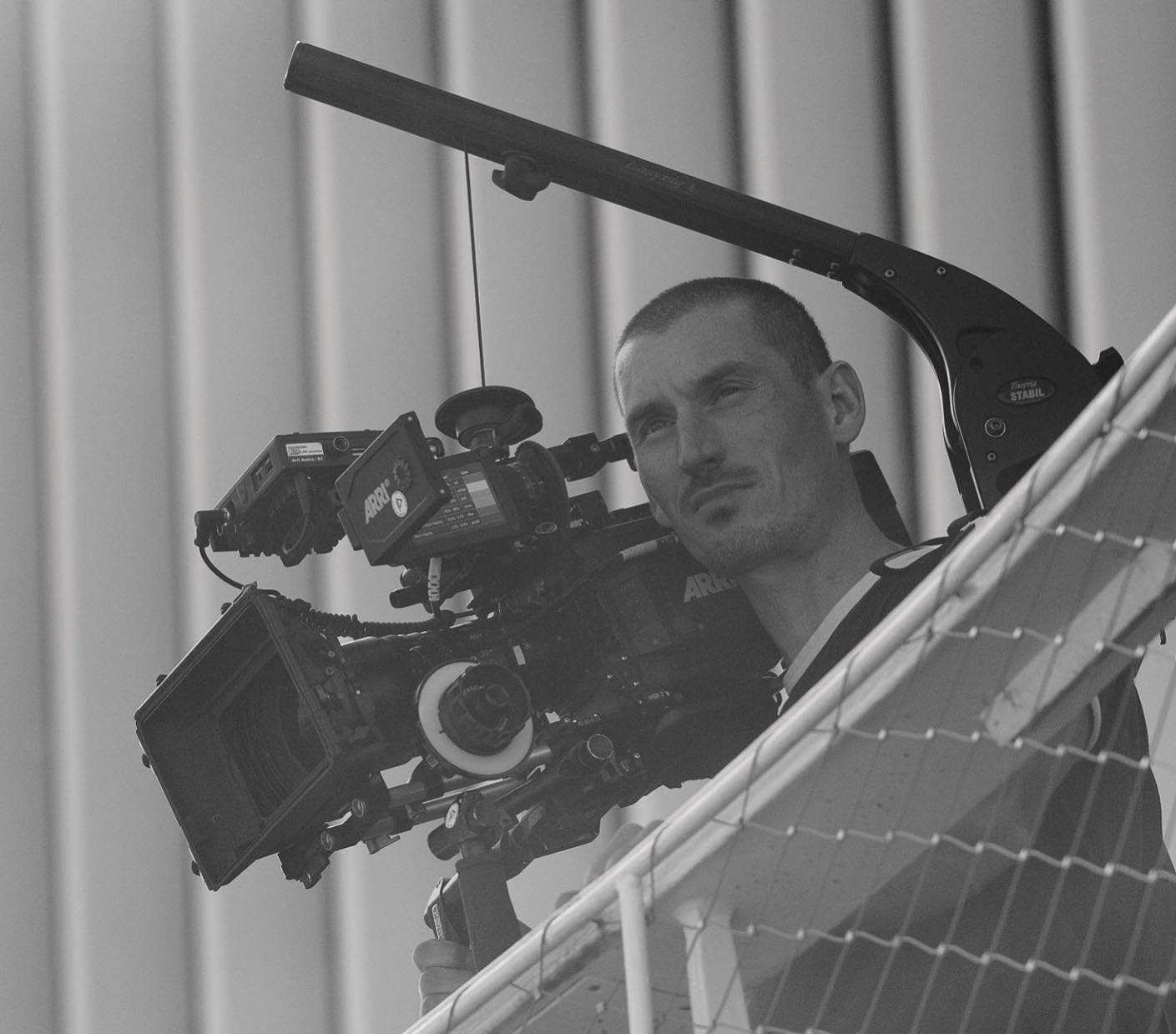 Do what you love,
And you’ll always love what you do.
.
📸 @westergrenphotos
@easyrig
@arri