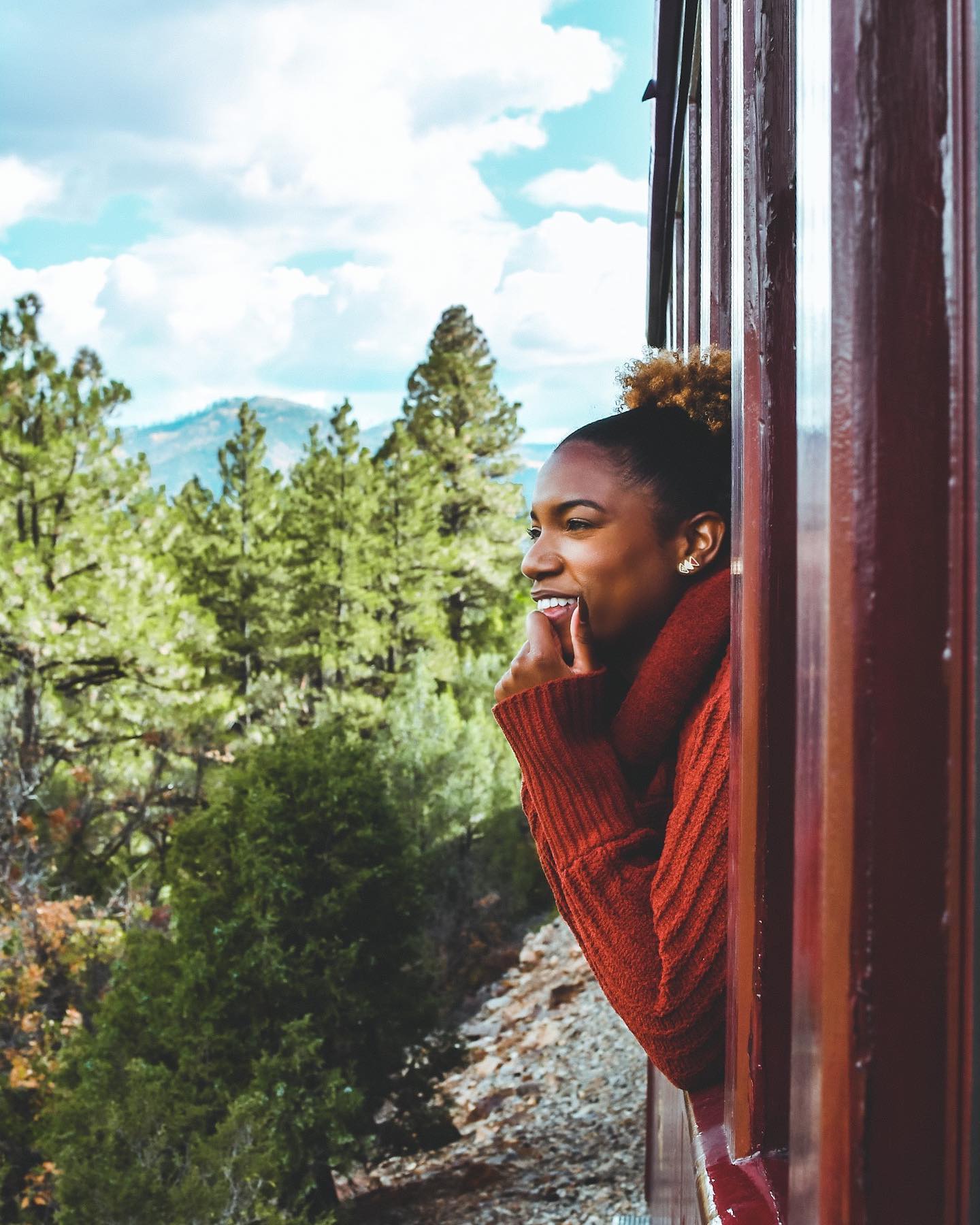 Who had a better time in @visitdurango…Mom or Taylor?! My vote goes to Mom! We are taking a train to go zip lining through a national forest. Check my stories! @soaringcolorado is an extreme zip line adventure that is the only one of its kind in the continental United States.