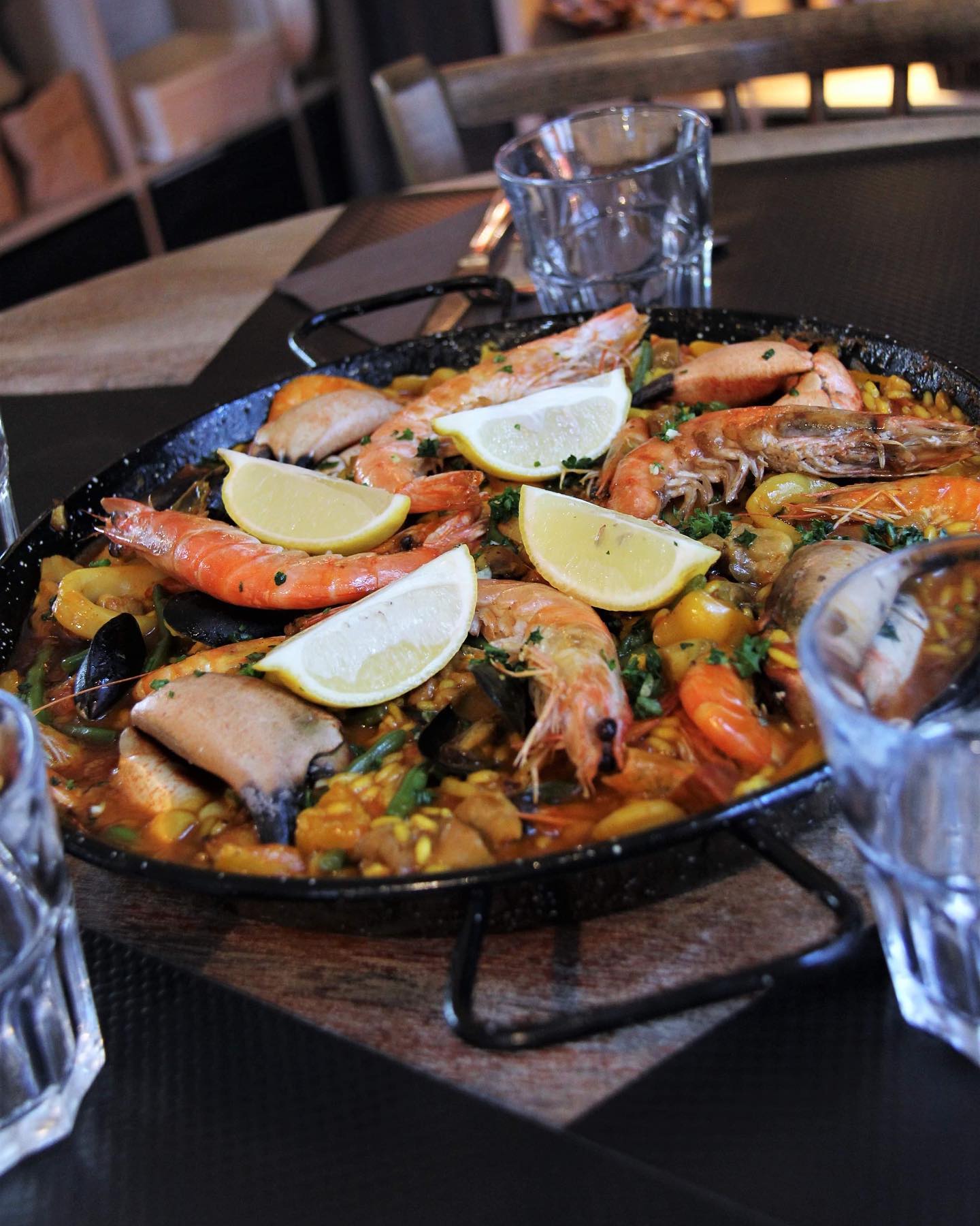 Comment profiter de notre Paella :
- Commander 24h à l’avance
- Minimum 4 personnes
- Déguster sur place
- À emporter froid ou chaud
(prévoir une caution pour le plat)
#paella #espagne🇪🇸 #reimsfood #venteaemporter #restaurentreims #reimscentre #gastronogram #ruedujard #plattraditionnel