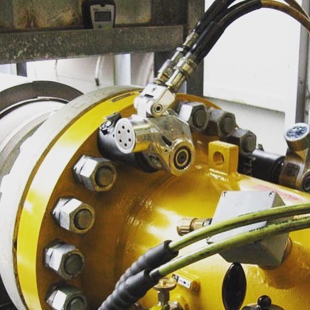 🟦 Hydraulic torquing offers incredible repeatability, reliability, and durability for any bolted joint.
Learn more at interiorindustrial.ca (link in bio)🟨
#portablemachining #portablemillwright