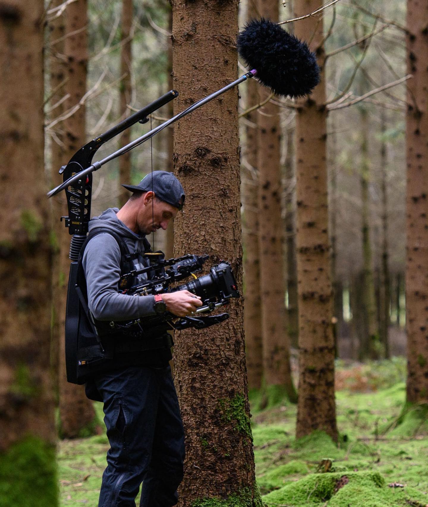 Bts shot from our latest @specialized video shoot.
Big thx to @westergrenphotos for the awesome pic 👏
Video project by @fenomenofilm
@easyrig
@arri