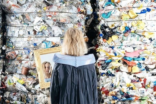 During the Dutch design week, we presented the Ocean Garment Collection in the venue of our partner @yksi_eindhoven With the support of our technology partners @tide_oceanmaterial @swarovski @aon3d we successfully demonstrated the upmarket value of 100% recycled material.
We will continue on the journey to presenting more sustainable solutions in the design industry.
Creator: @hannes_erler @juliabigerl
Photographer: @florian.scheible.photography
#sustainablefashion #recycledfashion #recycledplastic #oceanplastic #3dprintjewelry #3dprinting #dutchdesignweek2021