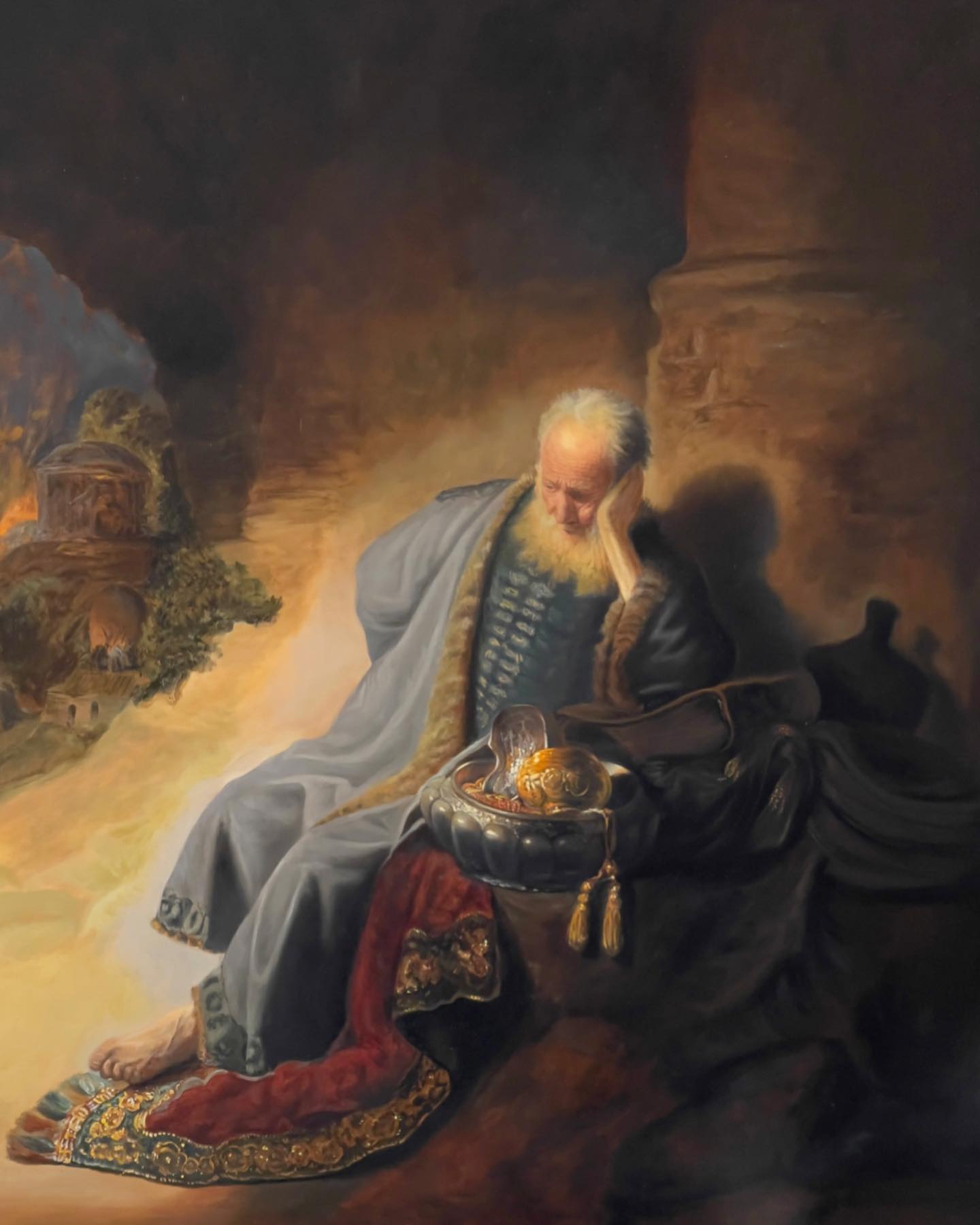 I enjoyed every moment in this Rembrandt study workshop with @edsalazarfineart in the @new_world_school_of_art Met some really nice friends, learning from them as well. Thanks Ed! This was a 9 week course. My Bargue drawing teacher encouraged me to take this workshop. I was hesitant. It was the complete opposite of my style and very detailed. But to my surprise, it was so much fun to work on. I learned so much. I learned how to underpaint, glaze to get depth and the right color and to work on a portrait. It gave me the confidence to do more portraits in oil. This is technically my second portrait in oil. I can’t wait to do more. And most importantly, this is my fav prophet. This Bible book has had a big impact on me in many ways. I can’t wait to do another person from the Bible. This painting is getting its frame and will go to my Theocratic Patriarch…Grandpa. 😊. Thank you all, for the encouragement along the way. #jwartists #jwarts