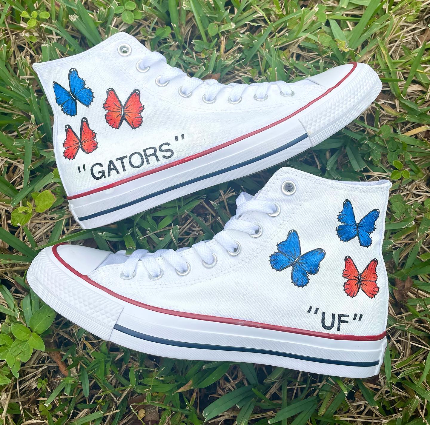 UF customs🧡💙
-
can be customized for any school on any shoe!
-
#art #create #explorepage #customshoes #nike #artistsoninstagram #artoftheday #uf #florida
#artofinstagram #butterflycustoms #offwhite #converse #conversecustoms