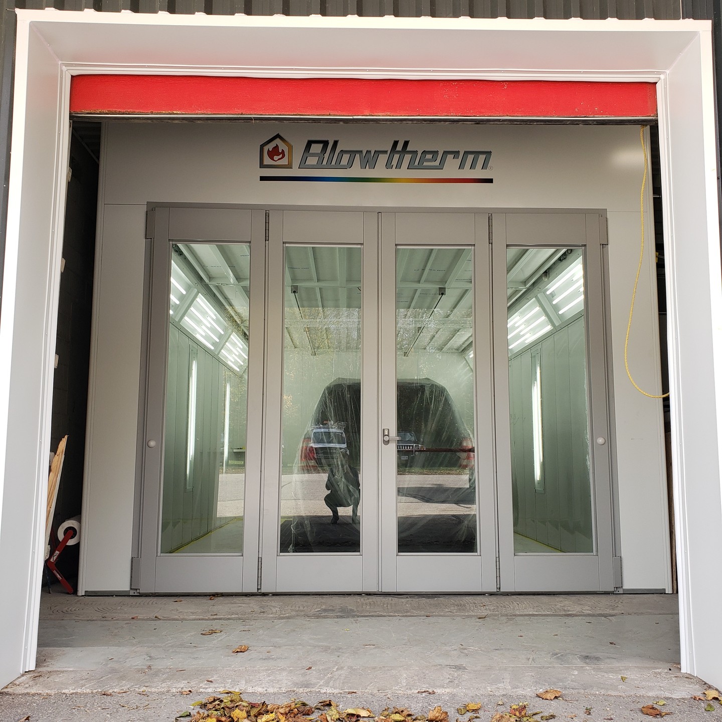 We have another new customer to celebrate with an upgraded toy!
Thank you to Mark Giles and Carstar Fergus for choosing Flat Line and Blowtherm to be a part of their success.
Stop by to see Carstar Fergus at 540 Blair St.
Where meetings are always by accident.