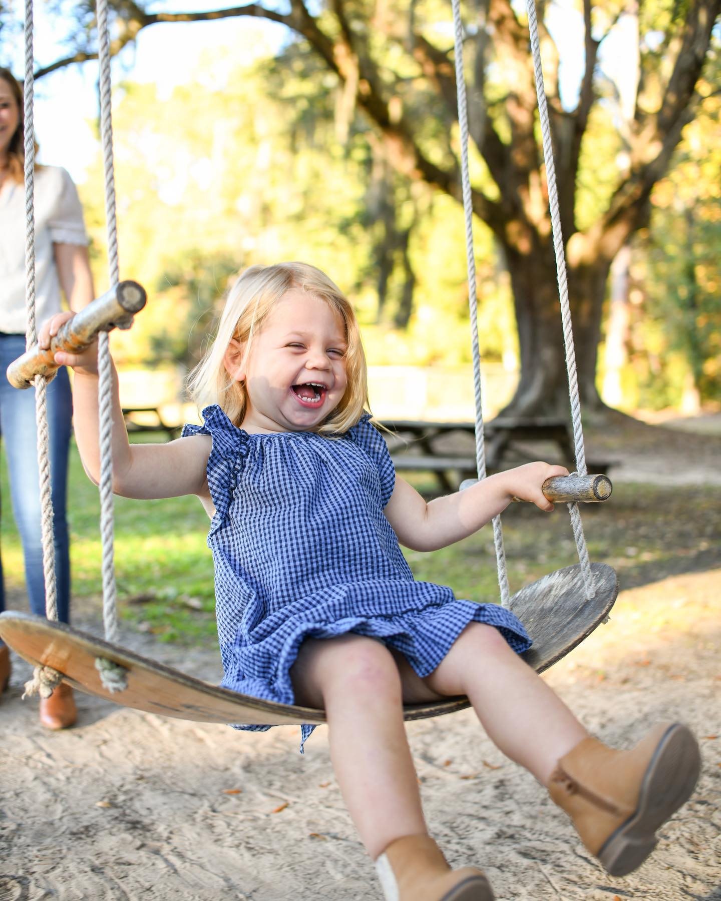 Such a fun family session with my high school bestie @jenmcc12 and her beautiful family ❤️❤️