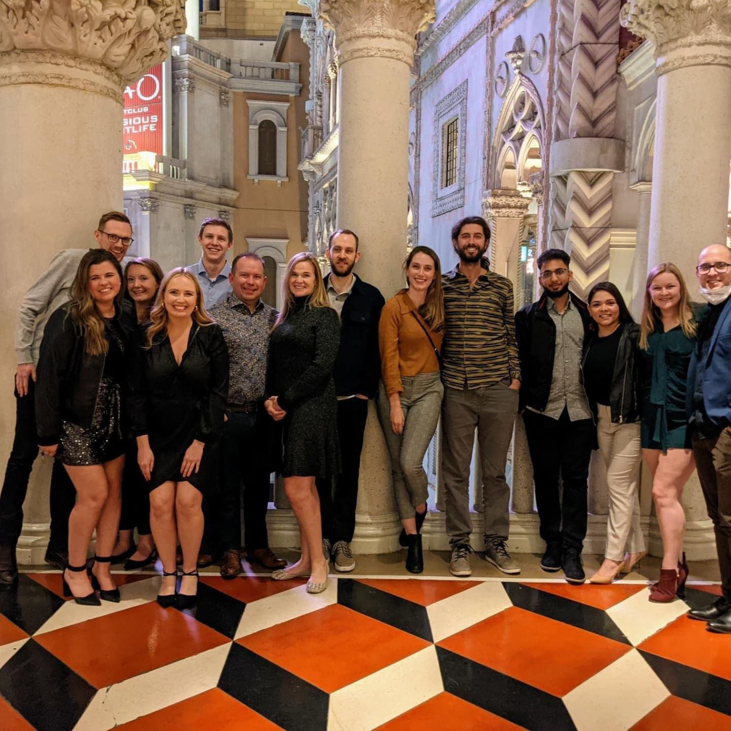 As 2021 draws to a close, its holiday party time! To make up for the 2020 shutdowns, the @resilientccorp team headed to Las Vegas to celebrate a challenging and successful year. It was an action packed trip featuring hockey, football, Cirque, and of course some of the most delicious food ever!
Congratulations on a great year to the whole team!