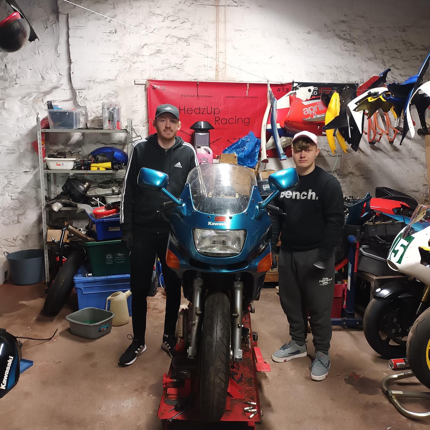 It has been a busy few months at Hedzup and the past week has really shown the diversity of the things we do and groups we cater for.
We had Golf ( yes... we know....), working at the Centre, our latest CSCS groups on Tuesday, Wednesday saw 2 different groups working on the bikes, so more progress on the ZZR600 that will be for sale soon. Check out our website for more… #youthdevelopment