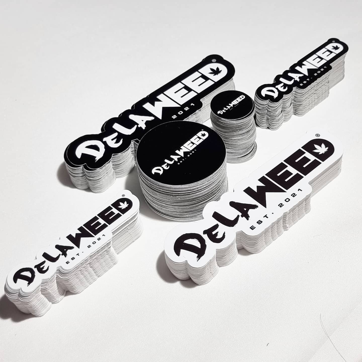 A single logo can have more than one personality..
๐ WWW.TRAPHOUSESTICKERS.COM ๐
#stickers #customstickers #graphicdesign #custompackaging #directprint #logodesign #traphousestickers #tenerife