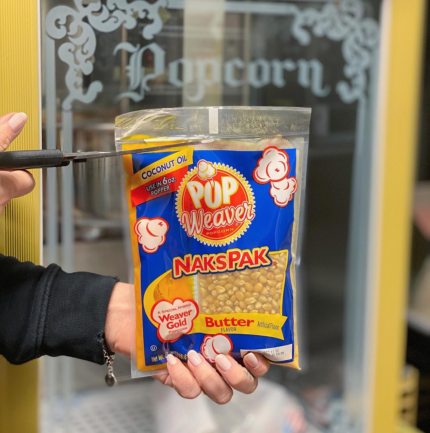 Alt-i-ett poser er på lager 🥳 Ferdige porsjonsposer med alt du trenger for å lage popcorn med smørsmak 😍🍿
#popcorn #smørpopcorn #enkelt #kinopopcorn #popit #popoftheday #popcorncompagniet