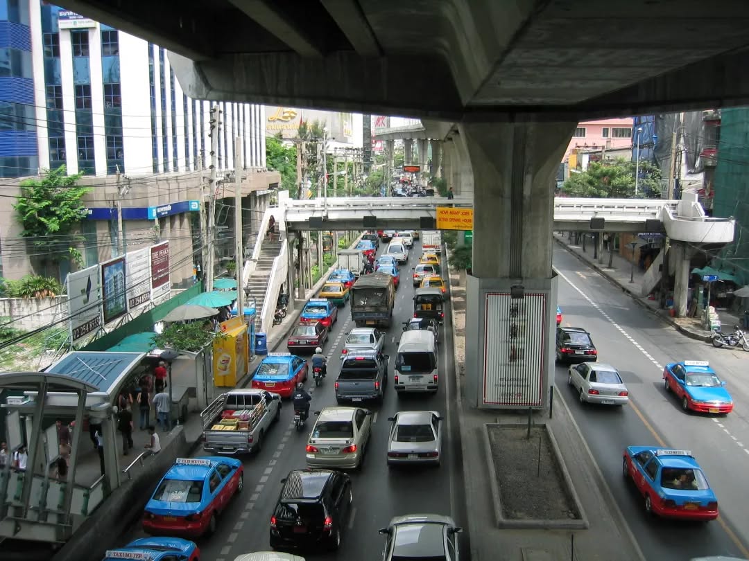 May 17, 2004 - Scenes from Travels in the Land of Hunger (page 178) by Domenico Italo Composto-Hart
.
Traveling on public transport through Bangkok in 2004, I could see the remnants of the 1997 Asian financial crisis in the form of many unfinished multistory buildings.
.
"Dr. Voravidh Charoenloet of the Department of Economics at Chulalongkorn University stated in his interview with the author of Travels in the Skin Trade that "trafficking is in the hands of the mafia, in collusion with police and politicians. You cannot touch them. Much of the speculative building boom in Bangkok (which ultimately led to the 1997 Asian financial crisis) has been a means of laundering black money, whether from prostitution, drugs or illegal logging, which are three of the most lucrative trades in the enterprise culture of Thailand."
.
#humantrafficking #humantraffickingawareness #endhumantrafficking #bangkok #EducationNotExploitation #economics #1997asianfinancialcrisis #abolishmovement #corruption #southeastasia #backpackerlife #backpacking #backpackerstory #adventuretravel #travelwriting
#travelblogger #travelphoto #travelogue #travelblog #travelmemory #travelmemories #endsexslavery #travelsinthelandofhunger #thailand #thailandinstagram #thailandtravel #thailandtrip #endsextrafficking #endsextraffickingworldwide #equalnotexploited
