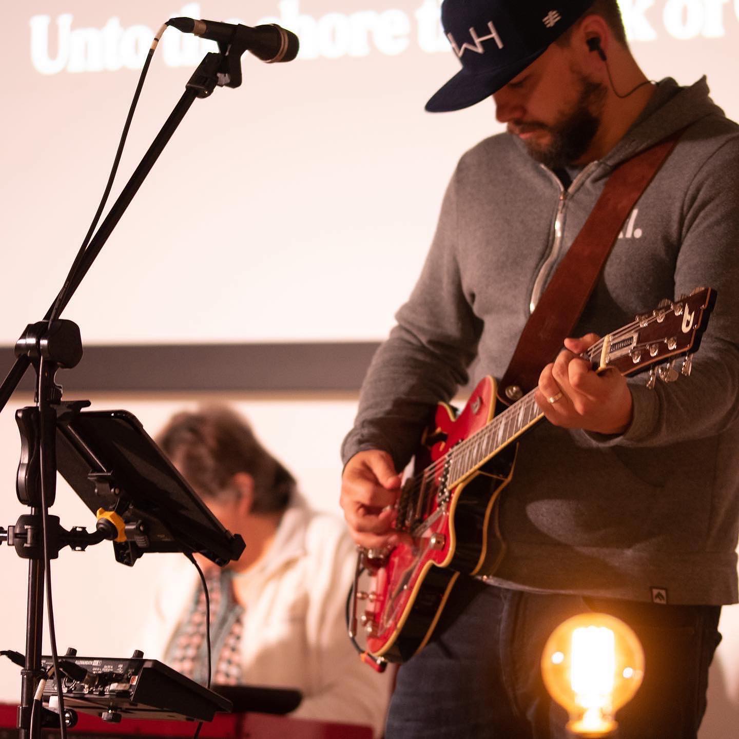 We’re looking forward to our first encounter of 2022 this coming Saturday! 🙌🏼
Encounter is where we as a church spend an evening to dedicate our worship to God through music and prayer.
We hope you’ll join us this Saturday the 12th at 8pm to bring your praises to God!