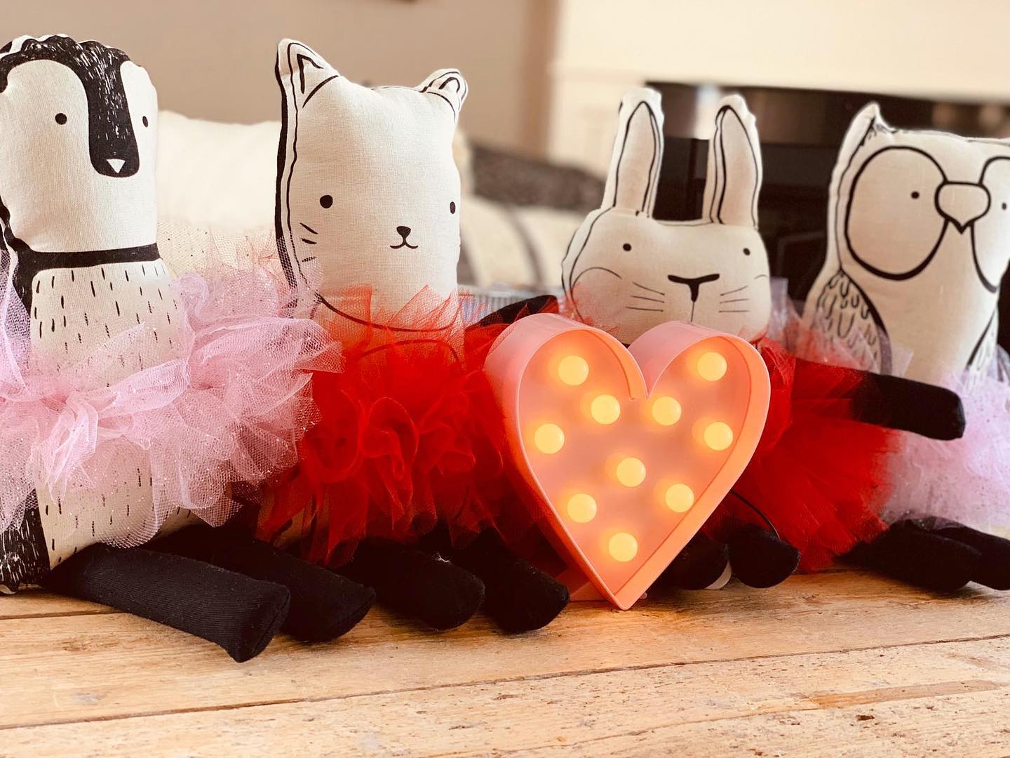 HAPPY VALENTINE´S DAY! ♥️15% OFF fabric dolls!
CUPON CODE: VALENTINE15
From Feb 9th to Feb 14th
Not applicable with other promotions.
Free shipping on orders over $75.