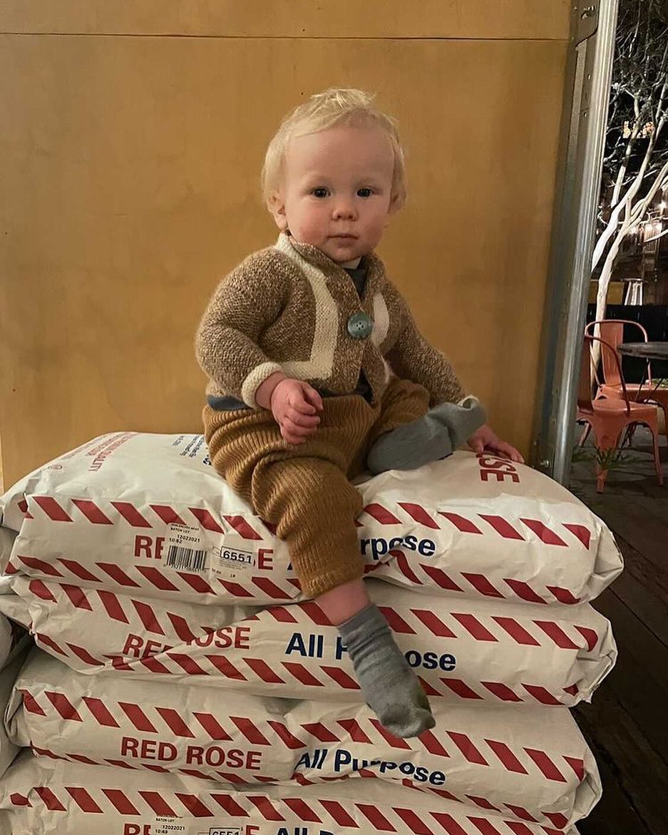 the flour rep has stolen our hearts.
Offspring’s open today....12-4 @ the Farrer Building in Boonville.
#offspringpizza #boonville #boonvillehotelandrestaurant #boonvillehotel #woodfiredpizza #pizzasbyben #perryhoffmanfood #happysuperbowlsunday