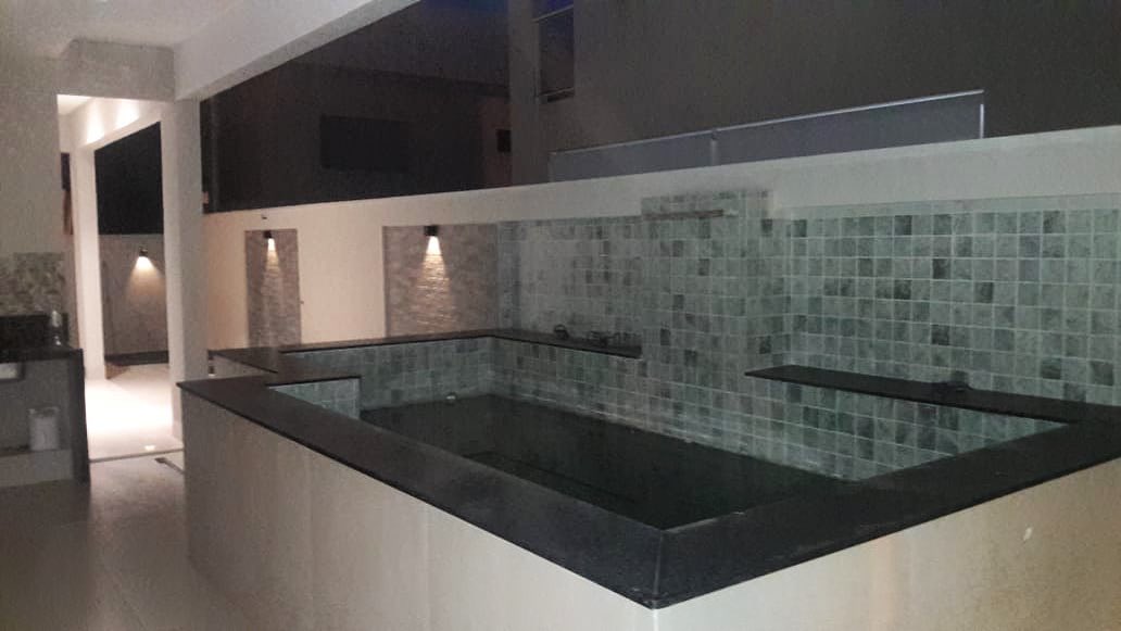 E essa piscina elevada em?! 🤩
Um dos principais benefícios de uma piscina elevada é sua flexibilidade, pois esse modelo não possui restrições de formato e nem materiais para revestimento. É possível encontrar piscinas elevadas que contam com deck, paredes de alvenaria e vidro, mesclando elementos para uma composição única.
MORAIS ENGENHARIA
@moraiseng
#obra #piscina #piscinaelevada #construção #condominio #arquitetura #altopadrao #engenhariacivil #acabamentos #modernidade #residencia #casasmodernas #qualidade #areadelazer #goiania