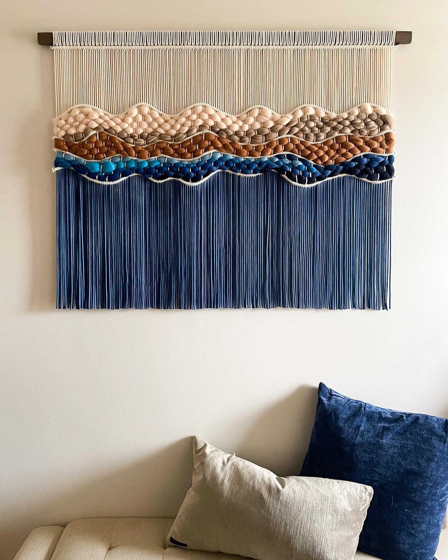 Bespoke piece for our curated art program…
This stunning Tapestry by Azam Youngs is scheduled to install at The Apartments at Coldbrook Crossing this spring! We love collaborating with @vvartadvisory and her amazing collection of artists such as the very talented @threadandthyme
#ConantDesignGroup #CODesign #VanessaVaughanArtAdvisory #artwork #WinnDevelopment #Sudbury #interiordesign #multifamily #amenities