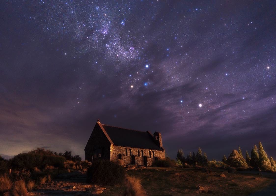 The Church of Good Shepherd
.
. .
. . .
. . . .
#tekapo #laketekaponz #destinationtekapo #nzmustdo #mackenzienz #ig_newzealand #ig_nightscapes #gottalovenz #nzherald #bestvacations #welivetoexplore #stargazing #colors_of_day #igworldclub_astrophotography #your_worldcaptures #rebel_longexposure #raw_skies #jaw_dropping_shots #kiwipics #postcardsfromtheworld #artofinstagram #astrophotography #sonyphotography #sonya7riii #nightscaper #earthporn #metservice #nz_mackenzie #mint_shotz #earth_magic