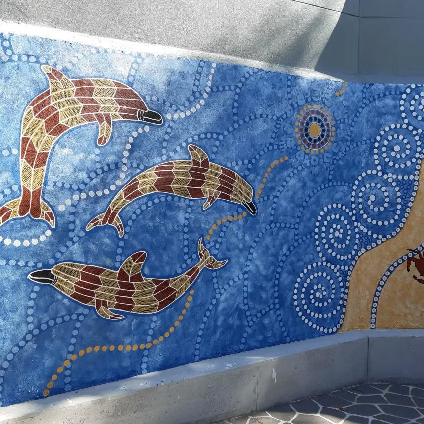 Appleberries Early Education Service Brookwater. These photos show where the Ocean meets into the Rainforest part of the mural.