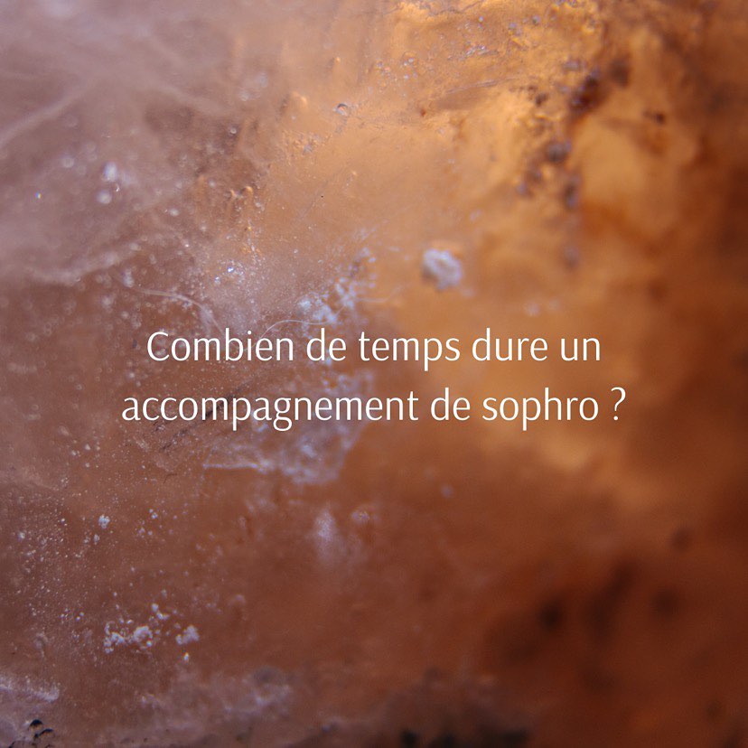 La Sophrologie est une thérapie brève.
Il n’est pas question d’un engagement sur plusieurs années mais bien d’un travail ciblé sur un objectif atteignable en quelques semaines.
Le nombre de séance exacte sera défini ensemble en amont, en fonction du temps que vous êtes près à accorder à l’atteinte de votre objectif (tout en restant réaliste).
En moyenne, un accompagnement complet dure entre 2 et 3 mois, à raison d’une séance par semaine, on arrive généralement à 8 ou 12 séances.
Bien tendu le parcours étant entièrement personnalisé il est adapté et adaptable à votre demande et votre rythme de progression.
Les thérapies brèves apparues, dans les années 1950-60, partent de l’idée que le patient détient la solution à ses problèmes et que le thérapeute est uniquement là pour les amener vers cette solution (cf Milton H.Erickson).
🌸
#sophrologie #sophrologue #sophroparis #gestiondesemotions #therapeute #therapiebreve #pleineconscience #gestiondustress #prisedenote #relaxation #psychocorporel #therapiepsychocorporelle
#sophro #relaxationdynamique #paixinterieure #bienetre #ancrage #bienêtre #mieuxvivre #bienveillance #holistique