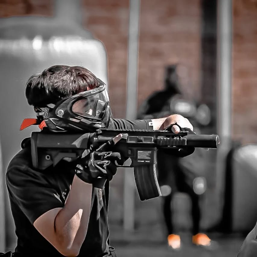 Llevamos el #Airsoft a otro nivel en el país y arrancamos nuestras matches de SPEEDSOFT y muy pronto les contaremos lo que será AIRSOFT TACTICAL. Seguimos creciendo y llevando el juego a otros niveles, pero sobre todo, creciendo como una gran familia.
Únete a nuestras partidas semanales, más información por inbox.
#airsoft #airsoftnation #airsoftgun #milsim #airsoftworld #airsoftinternational #airsofter #tactical #airsoftworldwide #pewpew #airsoftobsessed #airsoftphotography #airsoftteam #military #airsoftbrasil #m #airsoftplayer #softair #airsoftcommunity #airsoftgame #a #guns #airsoftwar #airsoftlove #airsofting #glock #multicam #airsofterphoto #tacticalgear