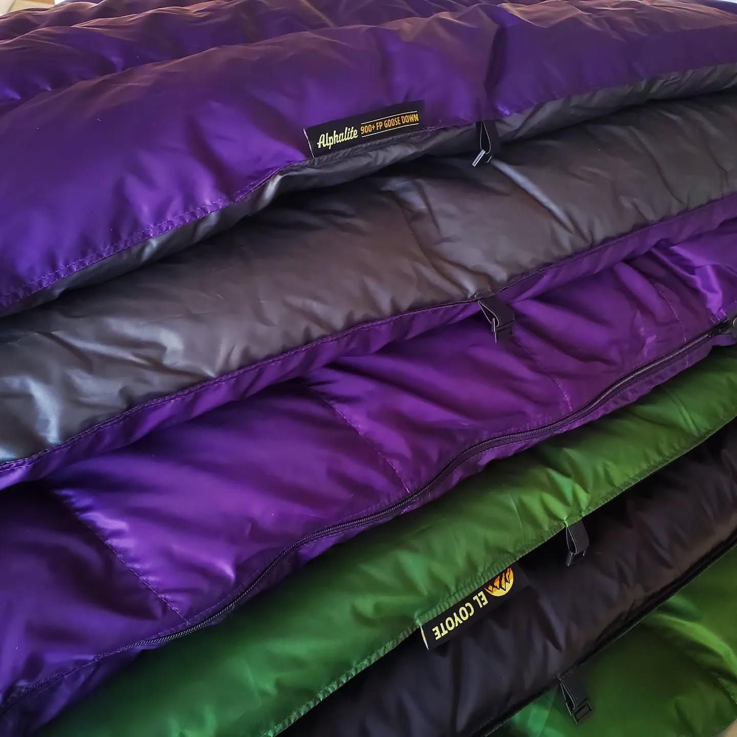 What's better than a new custom quilt? Two new custom quilts! These deep purple/Dark charcoal and forest green/black 20 degree quilts are heading to Casey in Illinois.
Always Handmade in USA 🇺🇸