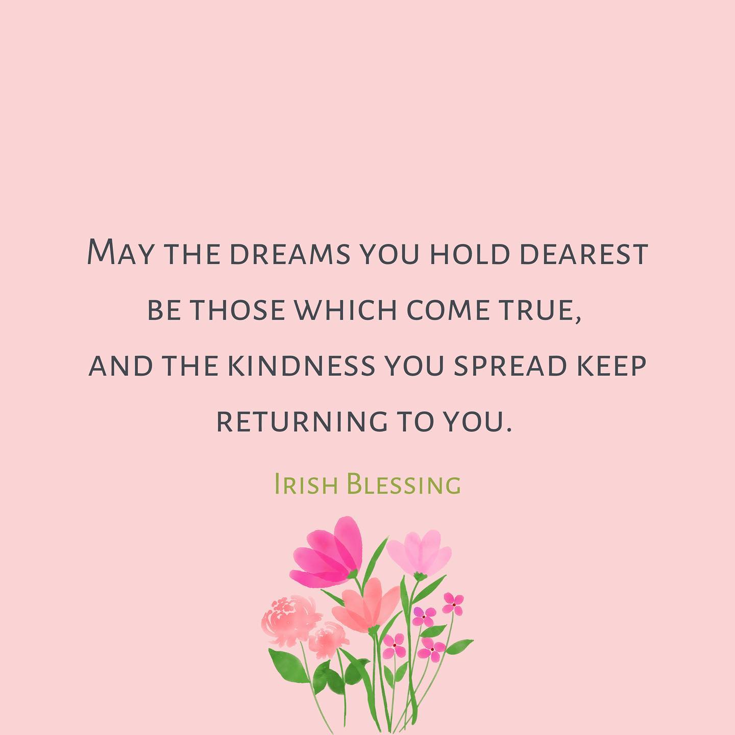 Heave a beautiful day everyone ♥️💙💚💛
#love #happiness #kindness #dream