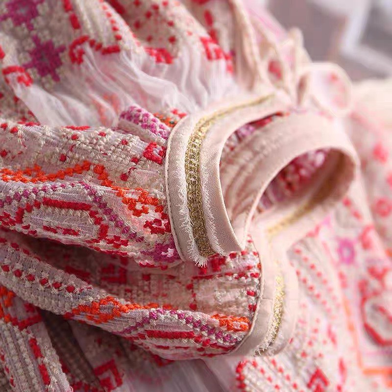 Silk embroidery🪡
MOQ 50 pcs
#oukalondon