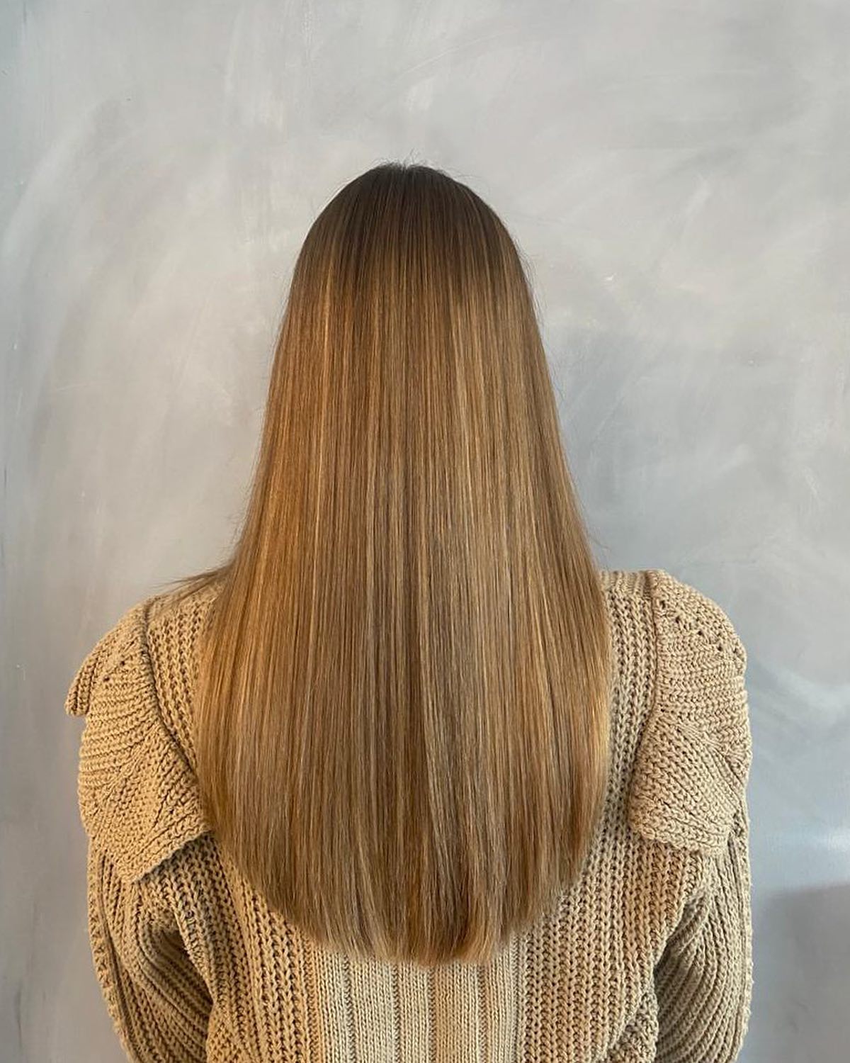 😍 Wauw!
.
Ook onze assistant stylisten blijven doorontwikkelen en groeien. Wat vinden jullie van het prachtige resultaat dat onze Jian heeft neergezet? 👏🏼👏🏼
.
Kijk in onze online agenda welke behandeling al bij Jian boekbaar zijn voor een scherp tarief.
.
Afspraak maken?:
www.climaxhair.nl
☎️: 043 450 1973
WhatsApp: wa.me/31434501973