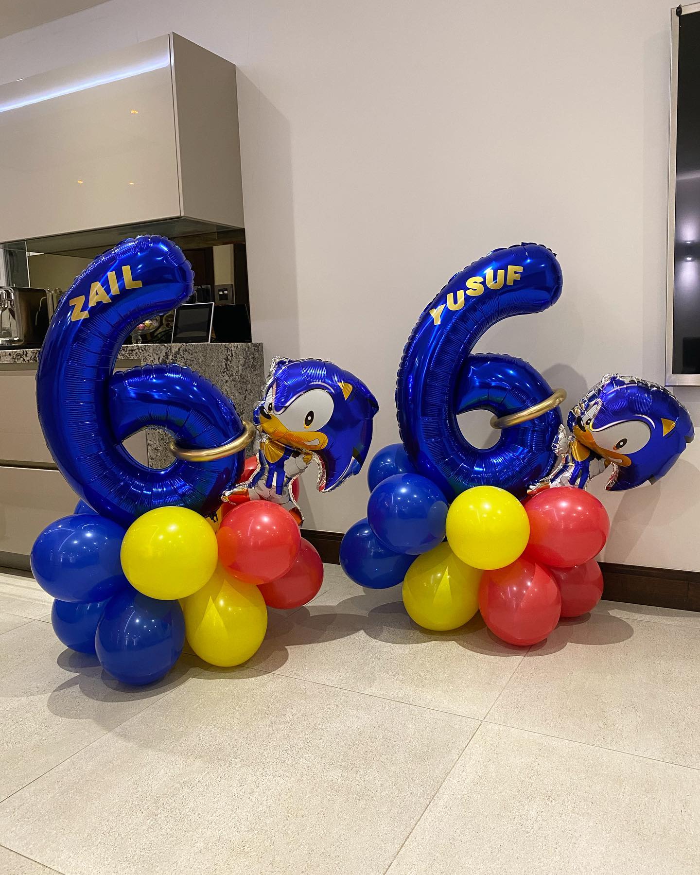Personalised Sonic Number Towers 🎮 We can create number towers if any theme of your choosing. DM us now to order yours 💙
.
.
.
.
.
#birthdayparty#kidsbirthdayparty#pawpatrol#skye#chase#pawpatrolthemeparty#balloons#eventsdecor#birthday#personalisedballoons#buckinghamshire#ordernow#tiktok##sonicmovie2#sonicthehedgehog#sonicbirthdayparty#sonicbirthdaytheme
