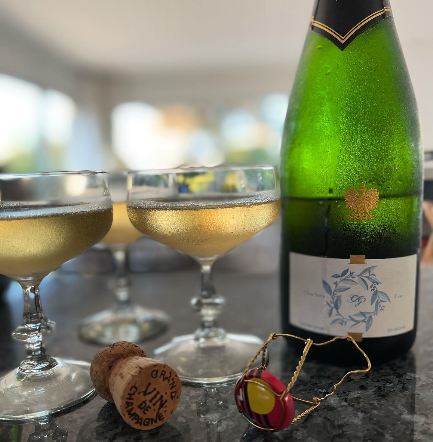 Champagne o’clock 🍾
.
.
.
.
.
.
.
.
#champagnelover #champagne #champagnelife #champagnebillionaires #personalized #perfectgift #weddingpresent #present #toast #mothersday #specialtreat #favoritedrink #unique #oneofakind #personalizedgifts