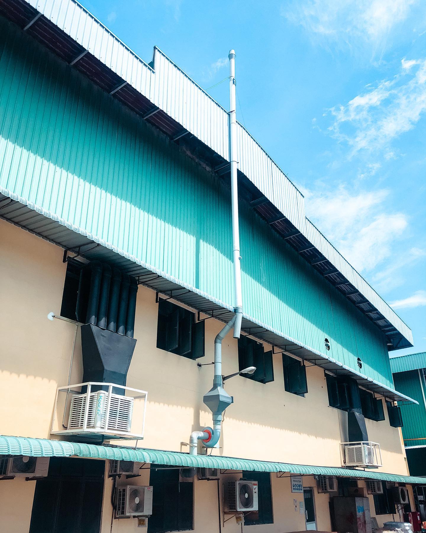 LEV Inspection at Top Glove-Terang Nusa F36
#levtechsb #levtechsbmalaysia #ventilationarchitect #lev #localexhaustventilation #ventilation #ventilationsystem #levtesting #fumehood #fumecupboard #ductlessfumehood #ducting #ductingsystem #fume #fumeextractor #armhood #canopyhood #laboratory #emergencyshower #scrubber #centrifugal #dustcollector www.levtechsb.com