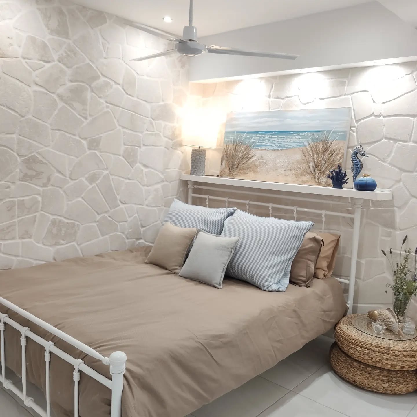 Waterside Deluxe Apartment