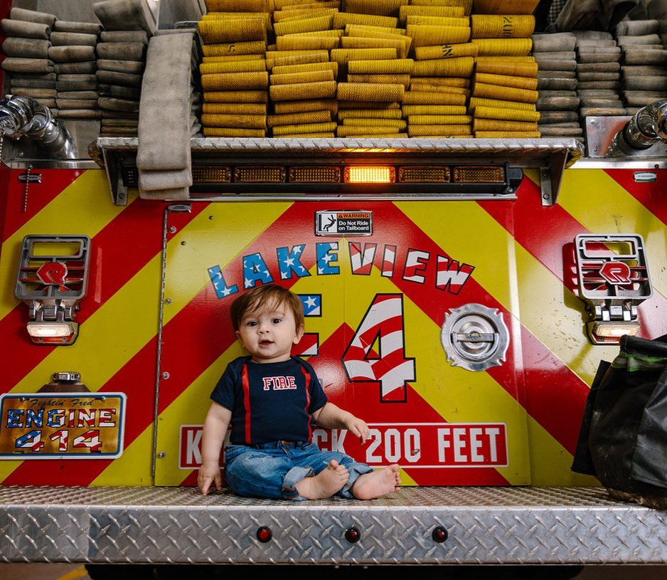 Happy Sunday everyone! Please enjoy this cutie lil junior fireman from a few weeks ago and wish him a happy belated birthday! 🔥