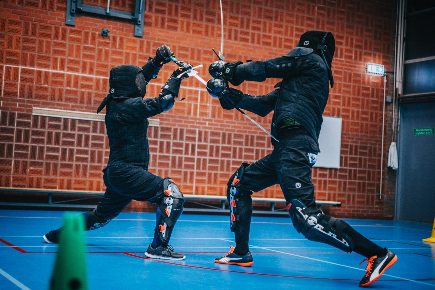 History In Action.
Want to know more about swordsmanship and our Historical European Martial Arts training sessions in #Zwolle and #Groningen? Check our website, and follow us on Facebook and Instagram!
Meer weten over historisch zwaardvechten in Zwolle en Groningen? Bezoek onze website, en volg ons op Facebook en Instagram!
#HistoricalEuropeanMartialArts #HEMA #historical #martialarts #historicalfencing #longsword #langzwaard #training #fitdutchies #lichtenauer #liechtenauer #ringeck #hemaclub #westernmartialarts #wma #hanzestadzwolle #swolla #ergaatnietsbovengroningen #Grunn #zwaardvechten #swordfighting #historischekrijgskunsten #medieval #renaissance #middeleeuwszwaardvechten #middeleeuws #federschwert
📸: @maurice.booij