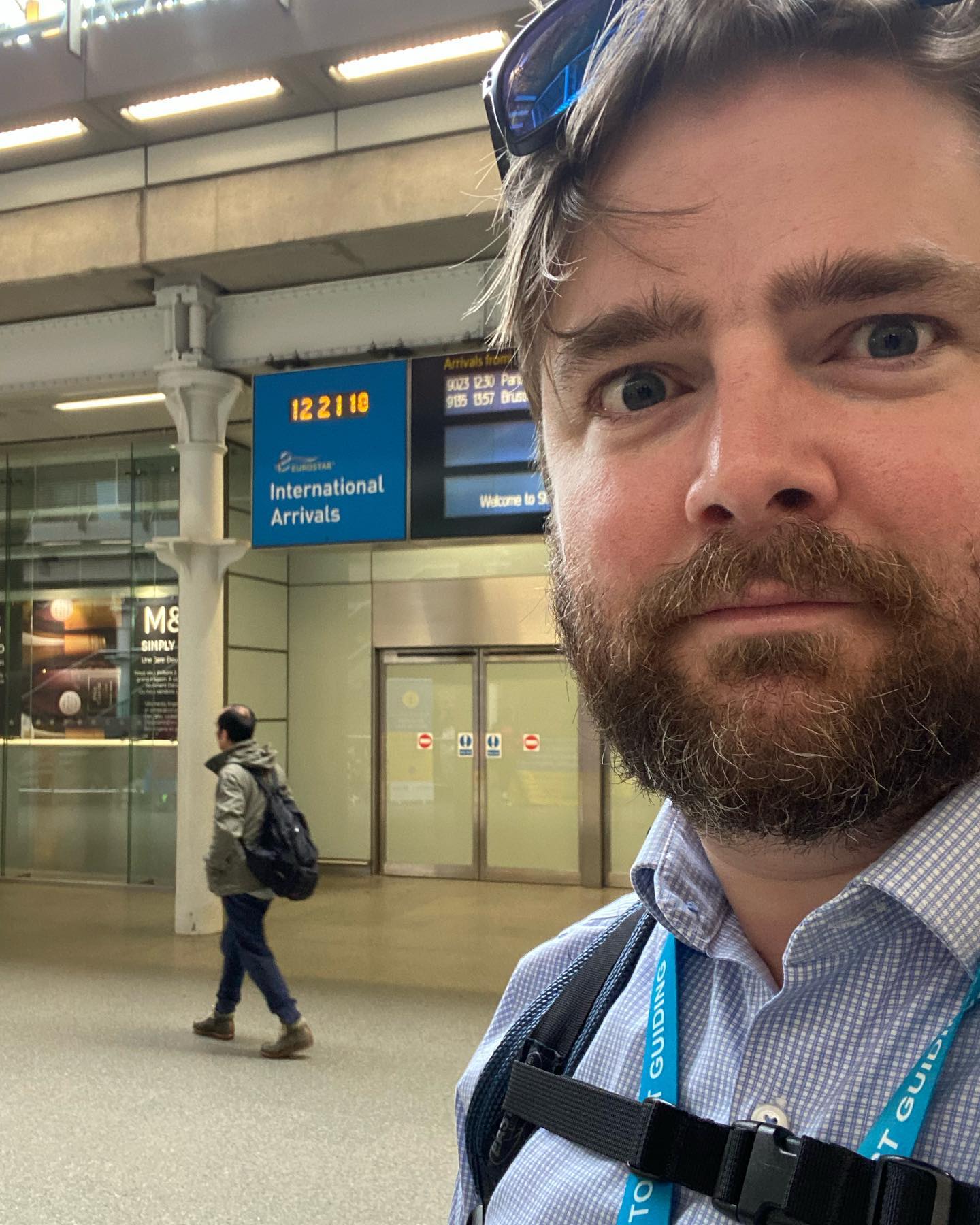 I had a poke around St Pancras Station while waiting to collect guests arriving in London on the Eurostar.
There is a lot to see in this magnificent station and the attached hotel.
There is this dynamic statue of John Betjemen the Poet Laureate who campaigned to save the station from destruction.
The giant Meeting Place statue of two reunited lovers.
The lobby bar and Booking Office restaurant have great food and drink but the rooms themselves take you breath away.
So much to see and yet most of the time people rush by on their way to get into or out of London.
•
•
•
Hi I’m William Harry Mitchell, a Blue Badge Tourist Guide and Historical Interpreter. I lead tours around London and all over England. Want a tour? Have a look at my website (link in bio) for some ideas and get in touch through the contact form. @whmtours #saintpancras #saintpancrasstation #eurostar #johnbetjeman #thevictoriansociety #stationsasart #victorian #thebookingoffice #statues #themeetingplace #london #welcometolondon #history #tours #tourguide #touristguide #bluebadgeguide #trains #stpancras #stpancrasinternational