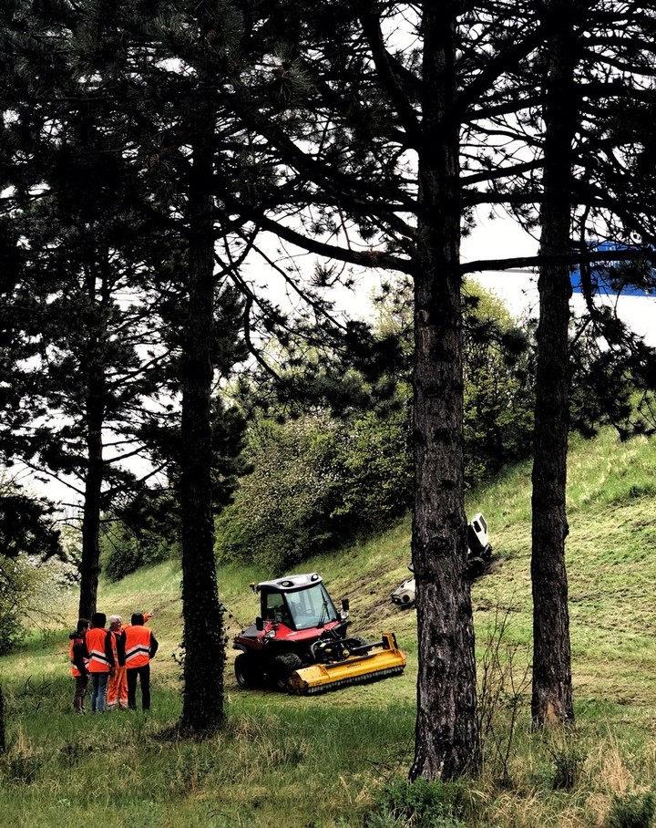 Nachhaltig? Nachhaltig! Nicht (nur) in Zukunft, sondern jetzt! - #Lehrlinge von @asfinag.at, @greinerag / @greiner_ausbildungszentrum, @nespresso.at und @salzburg_ag sammeln Eindrücke in ihrer Arbeitsumgebung. Ihr kritisches Auge: die Kamera ihres Smartphones. - Ausgewählte Bilder findest du unter #futurebfly.
Was fällt dir dazu ein? Schreib’ deine uns deine Gedanken in die Kommentare!
Sustainable? Sustainable! Not (only) in the future, but now! - #Apprentices from @asfinag.at, @greinerag / @greiner_ausbildungszentrum, @nespresso.at and @salzburg_ag collect impressions in their working environment. Their critical eye: the camera of their smartphone. - Please find selected pictures under #futurebfly.
What comes to your mind? Add your thoughts in the comments!
#smartphonephotography #smartphonephoto #smartphonepicsart #smartphonepics #smartphonefotografie #smartphoneart #sustainability #circulareconomy #austria #futurebfly #22bfly #ceosforfuture
Ein Projekt von @ceosforfuture und #22butterfly. | A project of @ceosforfuture and #22butterfly.