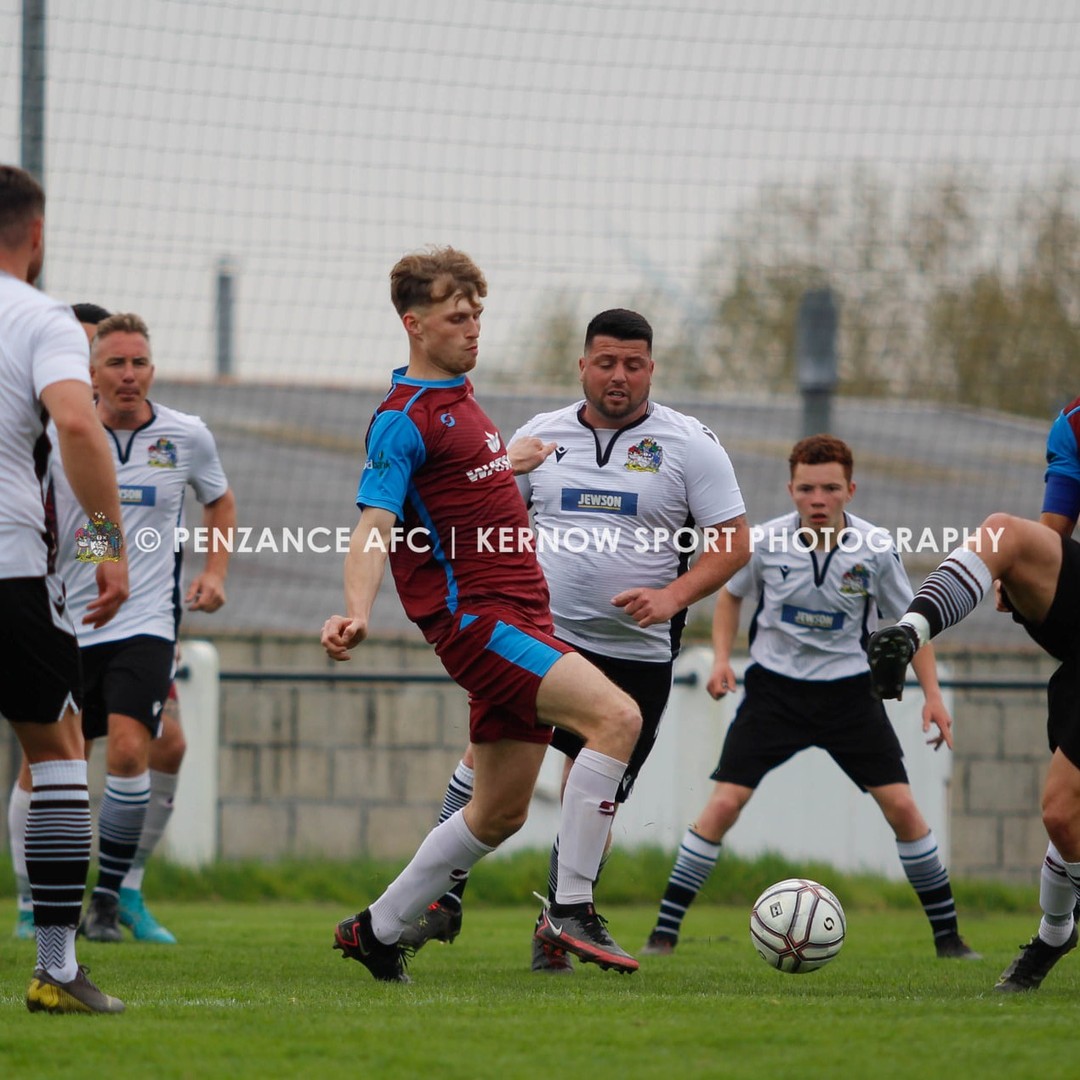 Launceston vs Penzance AFC - April 2022