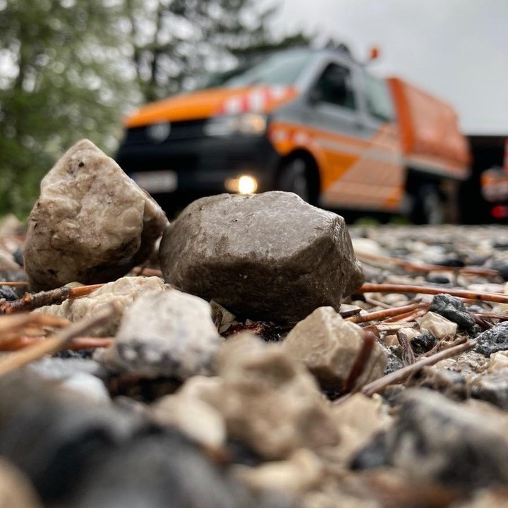 Nachhaltig? Nachhaltig! Nicht (nur) in Zukunft, sondern jetzt! - #Lehrlinge von @asfinag.at, @greinerag / @greiner_ausbildungszentrum, @nespresso.at und @salzburg_ag sammeln Eindrücke in ihrer Arbeitsumgebung. Ihr kritisches Auge: die Kamera ihres Smartphones. - Ausgewählte Bilder findest du unter #futurebfly.
Was fällt dir dazu ein? Schreib’ deine uns deine Gedanken in die Kommentare!
Sustainable? Sustainable! Not (only) in the future, but now! - #Apprentices from @asfinag.at, @greinerag / @greiner_ausbildungszentrum, @nespresso.at and @salzburg_ag collect impressions in their working environment. Their critical eye: the camera of their smartphone. - Please find selected pictures under #futurebfly.
What comes to your mind? Add your thoughts in the comments!
#smartphonephotography #smartphonephoto #smartphonepicsart #smartphonepics #smartphonefotografie #smartphoneart #sustainability #circulareconomy #austria #futurebfly #22bfly #ceosforfuture
Ein Projekt von @ceosforfuture und #22butterfly. | A project of @ceosforfuture and #22butterfly.