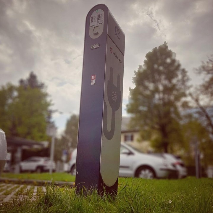 Nachhaltig? Nachhaltig! Nicht (nur) in Zukunft, sondern jetzt! - #Lehrlinge von @asfinag.at, @greinerag / @greiner_ausbildungszentrum, @nespresso.at und @salzburg_ag sammeln Eindrücke in ihrer Arbeitsumgebung. Ihr kritisches Auge: die Kamera ihres Smartphones. - Ausgewählte Bilder findest du unter #futurebfly.
Was fällt dir dazu ein? Schreib’ deine uns deine Gedanken in die Kommentare!
Sustainable? Sustainable! Not (only) in the future, but now! - #Apprentices from @asfinag.at, @greinerag / @greiner_ausbildungszentrum, @nespresso.at and @salzburg_ag collect impressions in their working environment. Their critical eye: the camera of their smartphone. - Please find selected pictures under #futurebfly.
What comes to your mind? Add your thoughts in the comments!
#smartphonephotography #smartphonephoto #smartphonepicsart #smartphonepics #smartphonefotografie #smartphoneart #sustainability #circulareconomy #austria #futurebfly #22bfly #ceosforfuture
Ein Projekt von @ceosforfuture und #22butterfly. | A project of @ceosforfuture and #22butterfly.