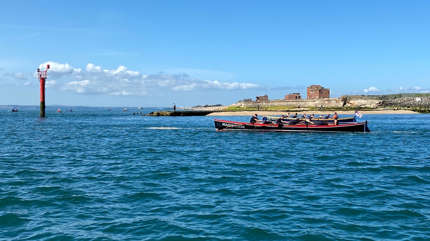 What a weekend at Langstone! The Eastney Cruising Association Cockleshell Racing event took place on Sunday⛵🔥
Beautiful weather and a great turnout. Well done to all teams!