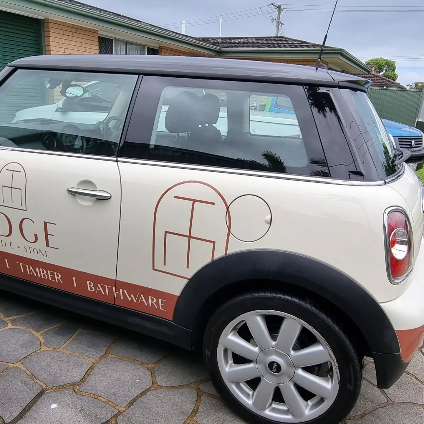 Edge tiles Mini wrap, full roof wrap and side graphics printed on arlon slx+ with PU laminate for long life, designed, printed and installed at HC Signs