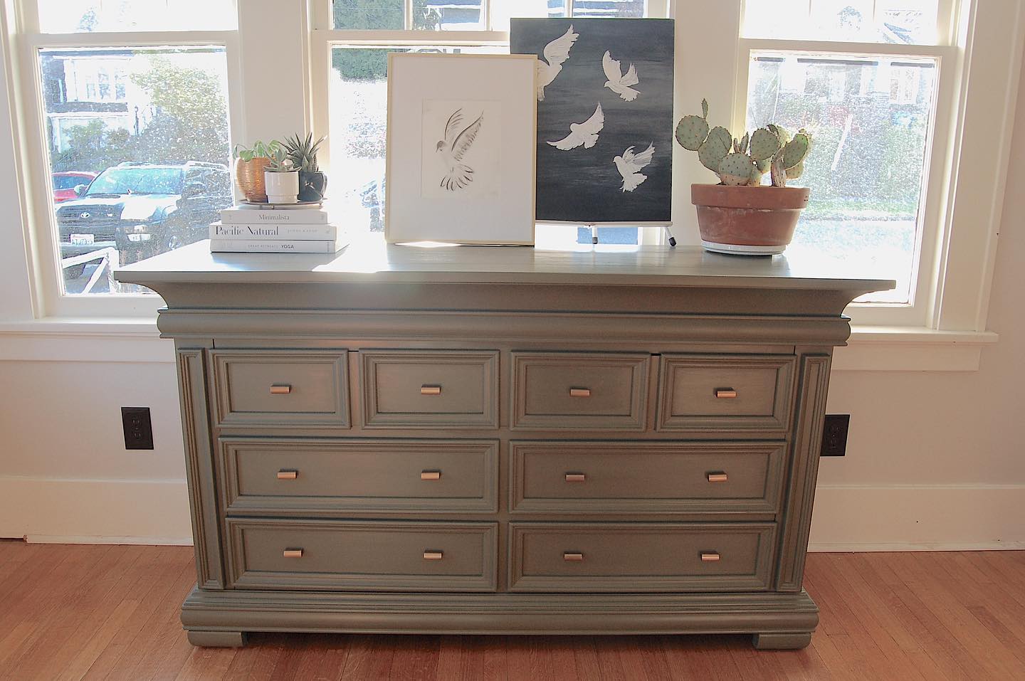 SOLD This one is both modern and traditional. It started dark and heavy looking but with the right paint and updated hardware it’s a great balance of masculine and feminine. A very well built piece too! Swipe for the before.